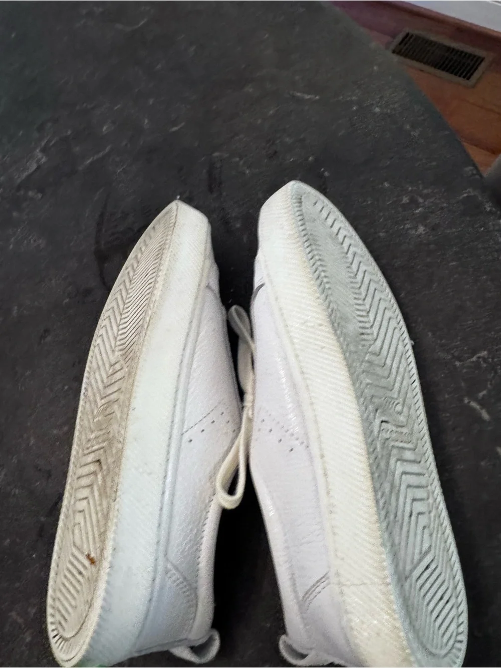 Women's White Low-Top Leather Sneaker